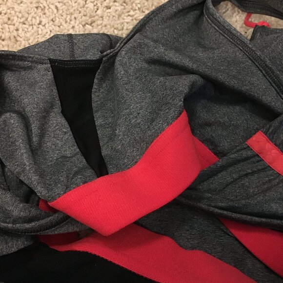 MEC Grey Racer Back Inbuilt Bra Tank Top - Picture 10 of 16